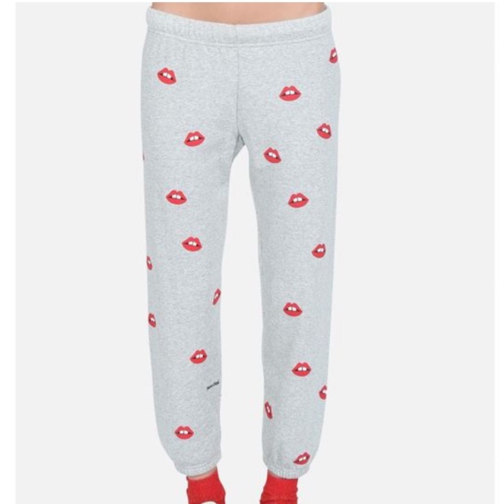Lauren Moshi Gray Alana Red Gap Mouth